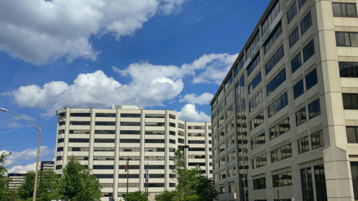 booz-allen-hamilton-building-mclean-virginia-sjm-partners-llc